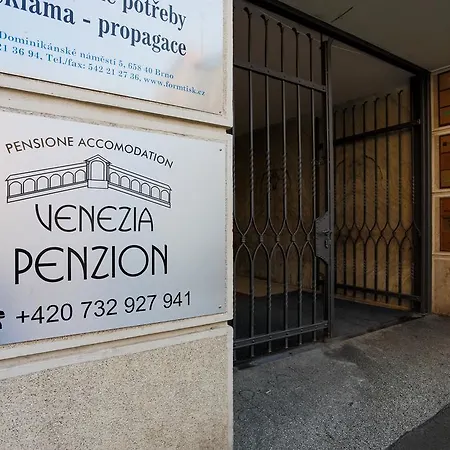 Venezia Pensión *